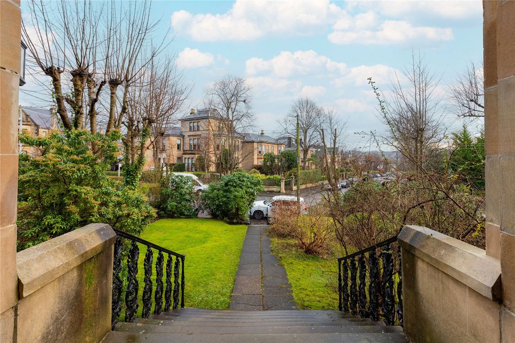 Property photo 3 of 23 Front Exterior