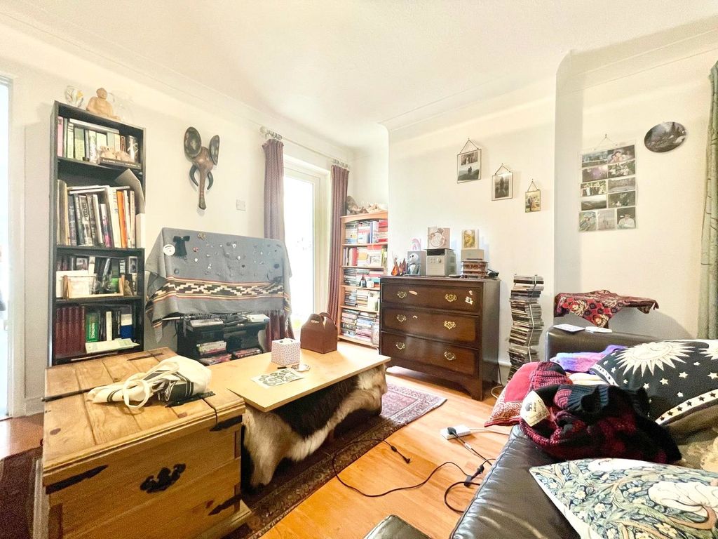 Property photo 3 of 7 Picture No. 03