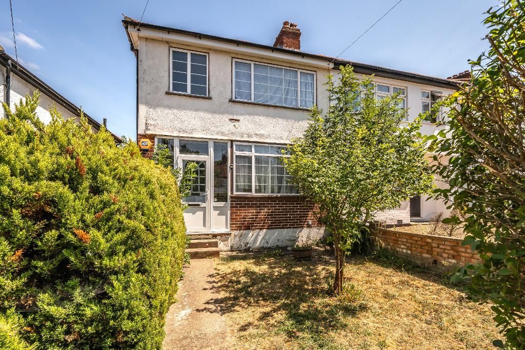 Property photo 3 of 12
