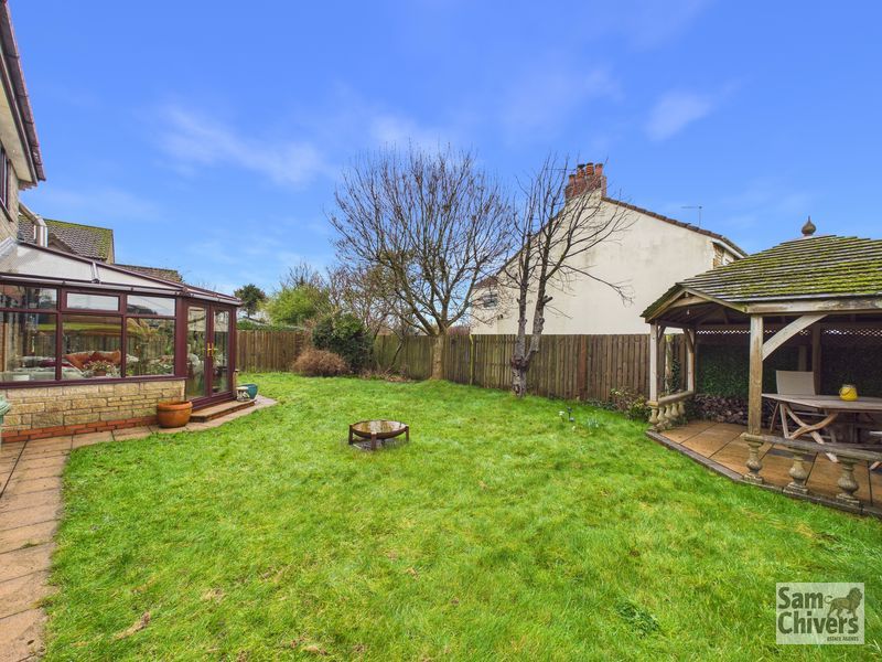 Property photo 2 of 25 Photo 3