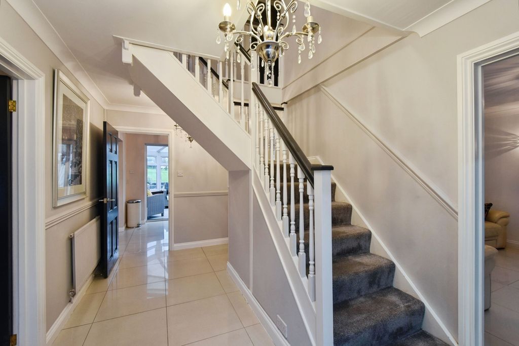 Property photo 2 of 29 Photo