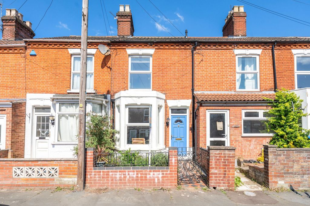 Property photo 1 of 20