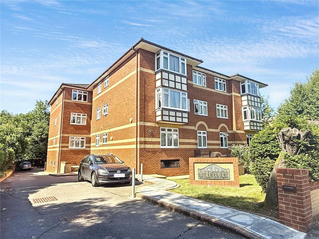 Property photo 1 of 19 Picture No. 25