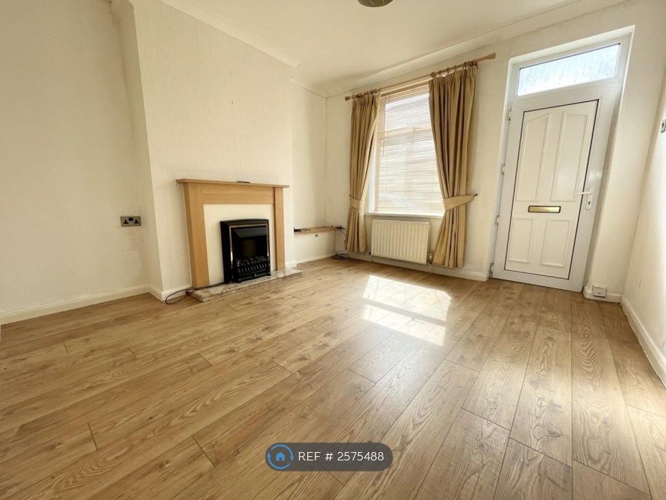 Property photo 3 of 9