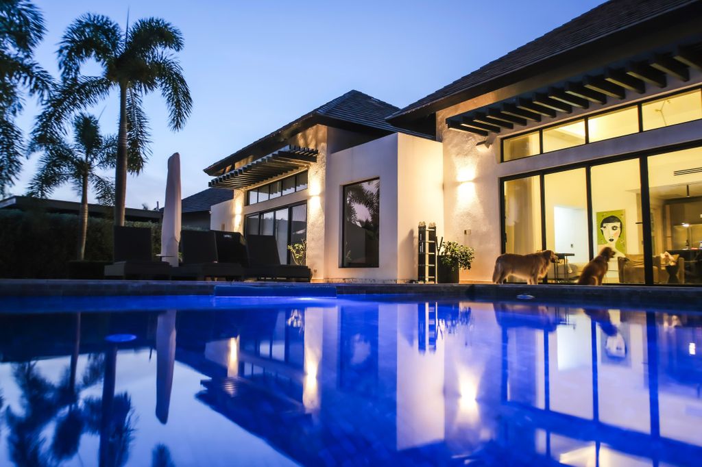 Property photo 3 of 22