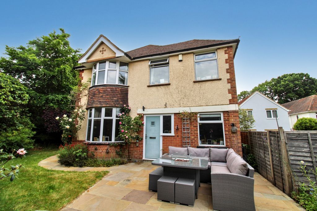 Property photo 1 of 20