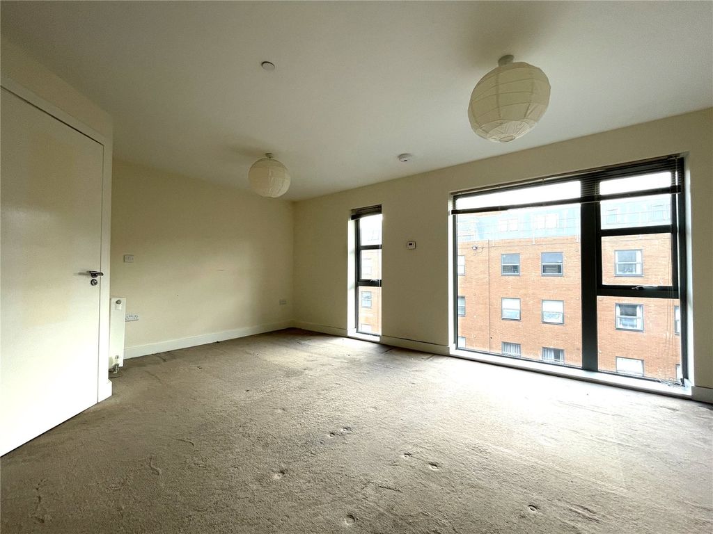 Property photo 3 of 6 Picture No. 03