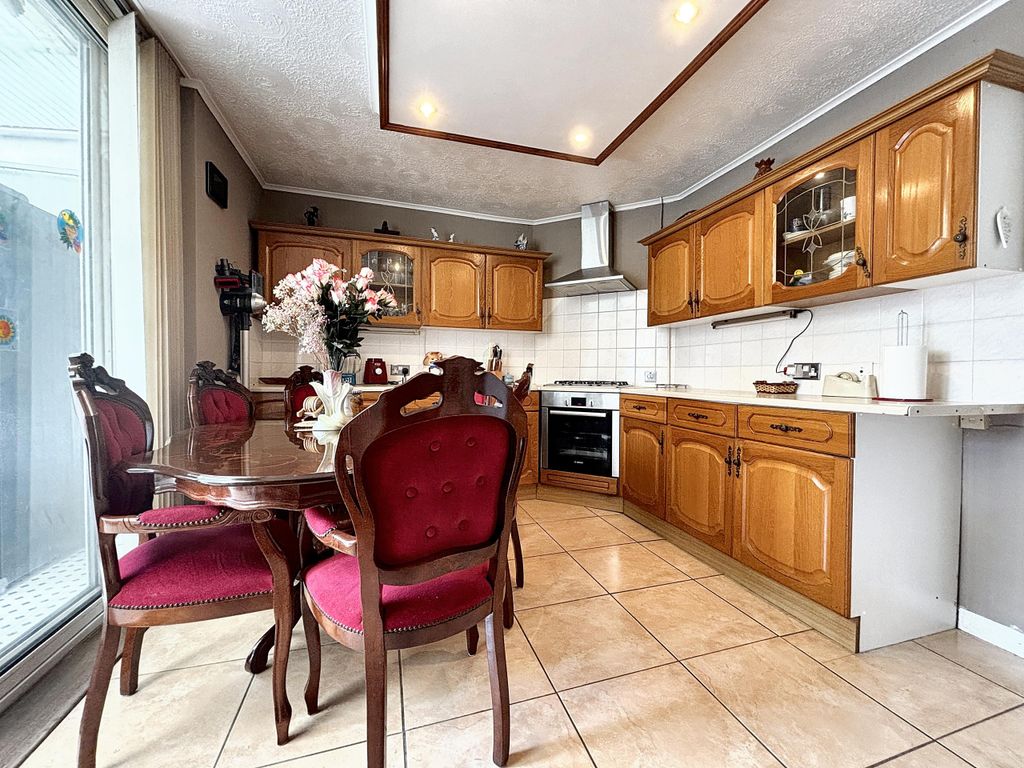 Property photo 3 of 29 Img_0476.Jpeg