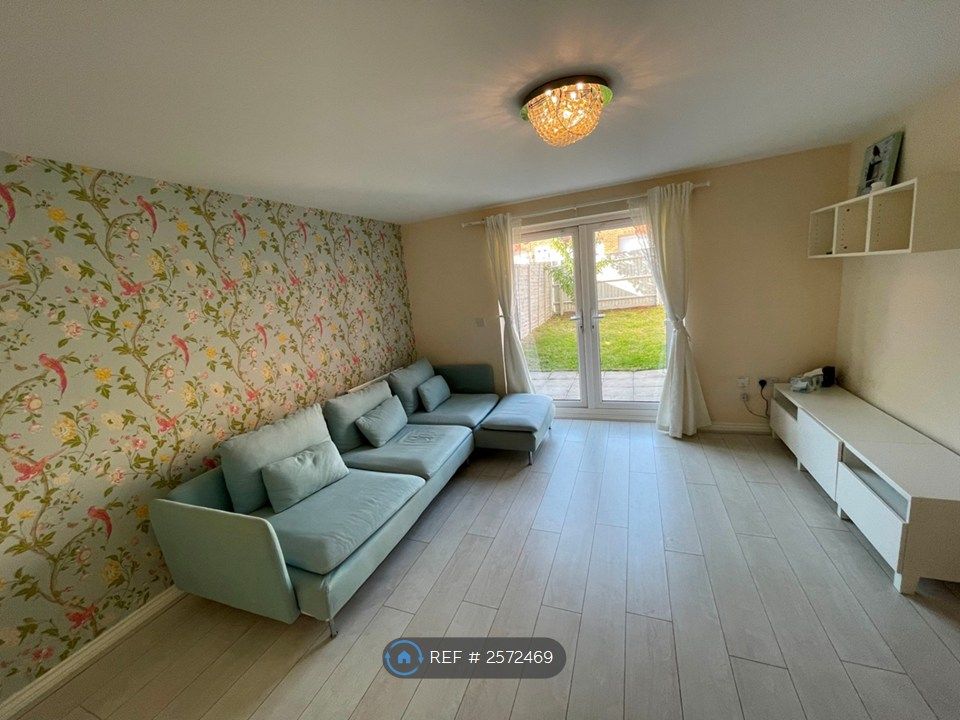 Property photo 1 of 26
