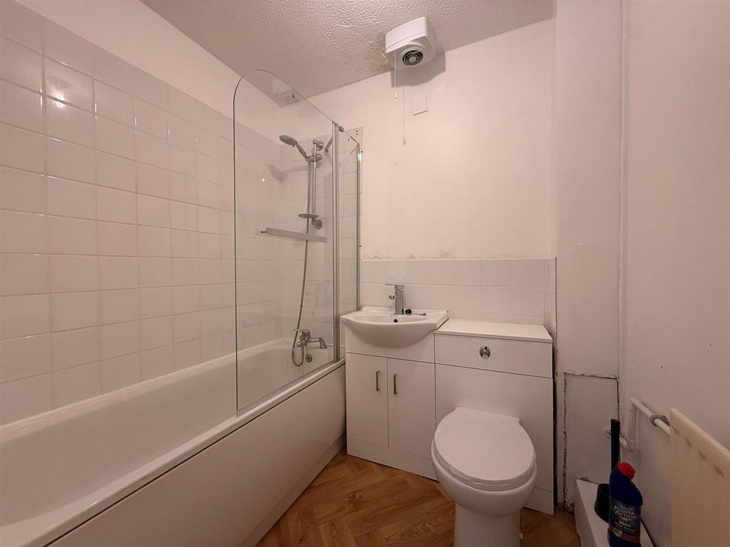 Property photo 3 of 8 Whatsapp Image 2026-04-24 At 15.11.28 (2).Jpeg