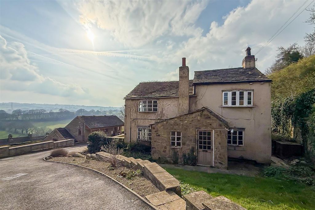 Property photo 1 of 13