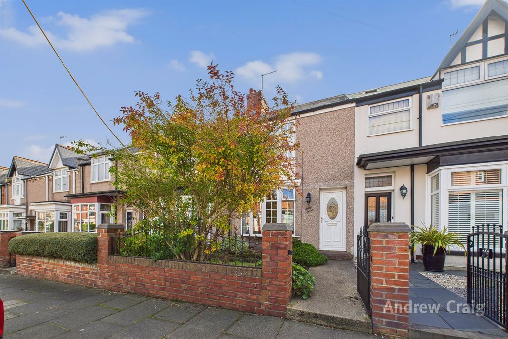 Property photo 1 of 17 (Main)