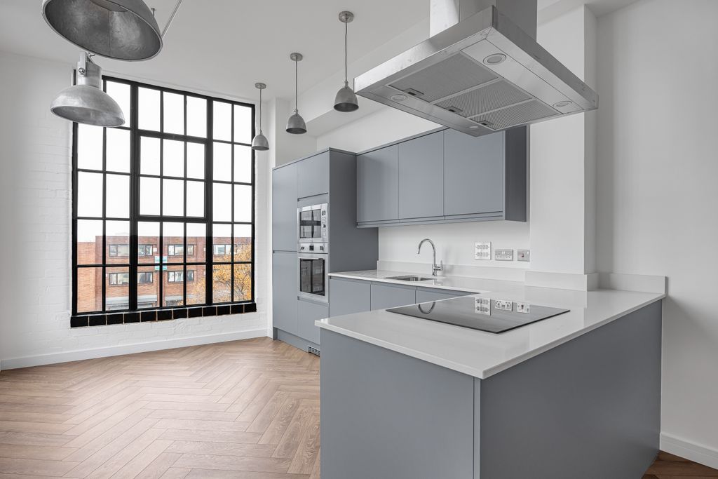 Property photo 2 of 19 18_69528