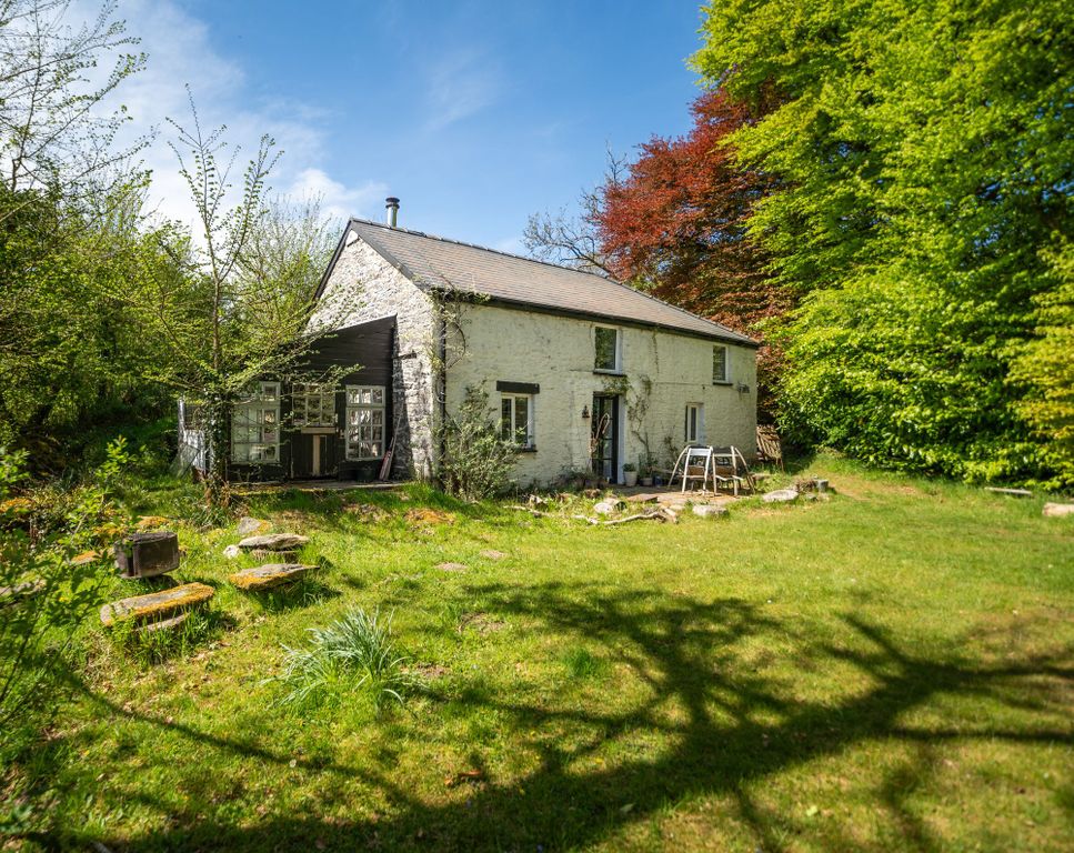 Property photo 3 of 43