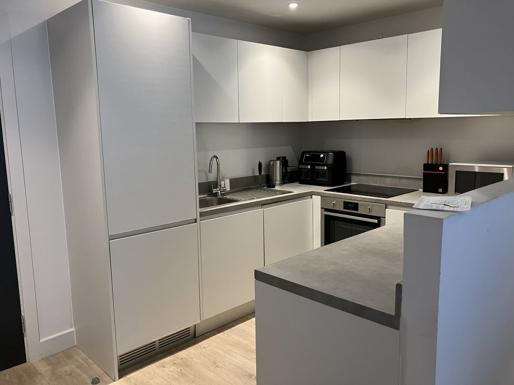 Property photo 3 of 6