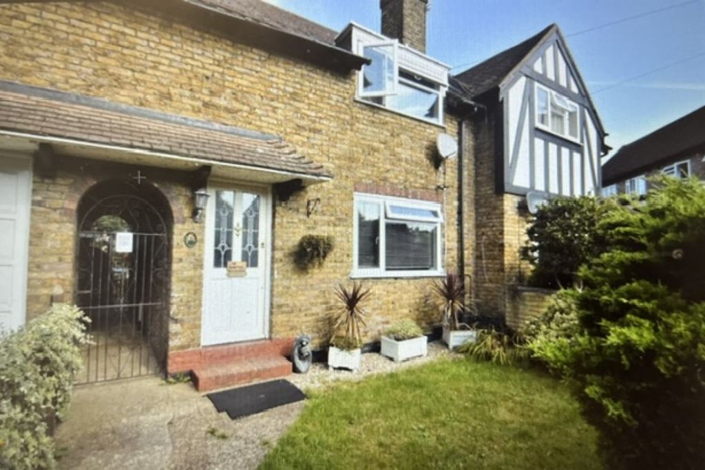Property photo 1 of 6