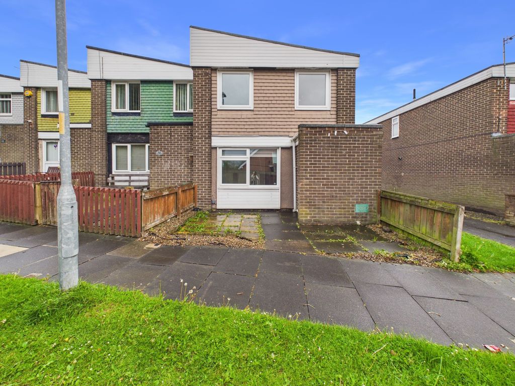 Property photo 1 of 11 External