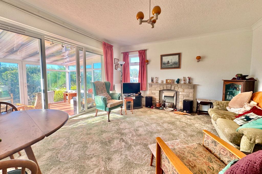 Property photo 2 of 9 Living Room