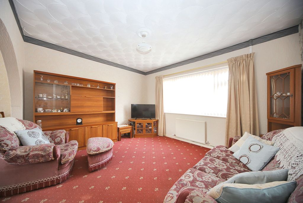 Property photo 3 of 22