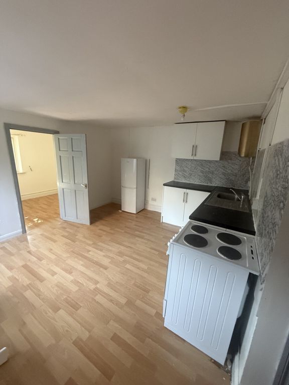 Property photo 3 of 3