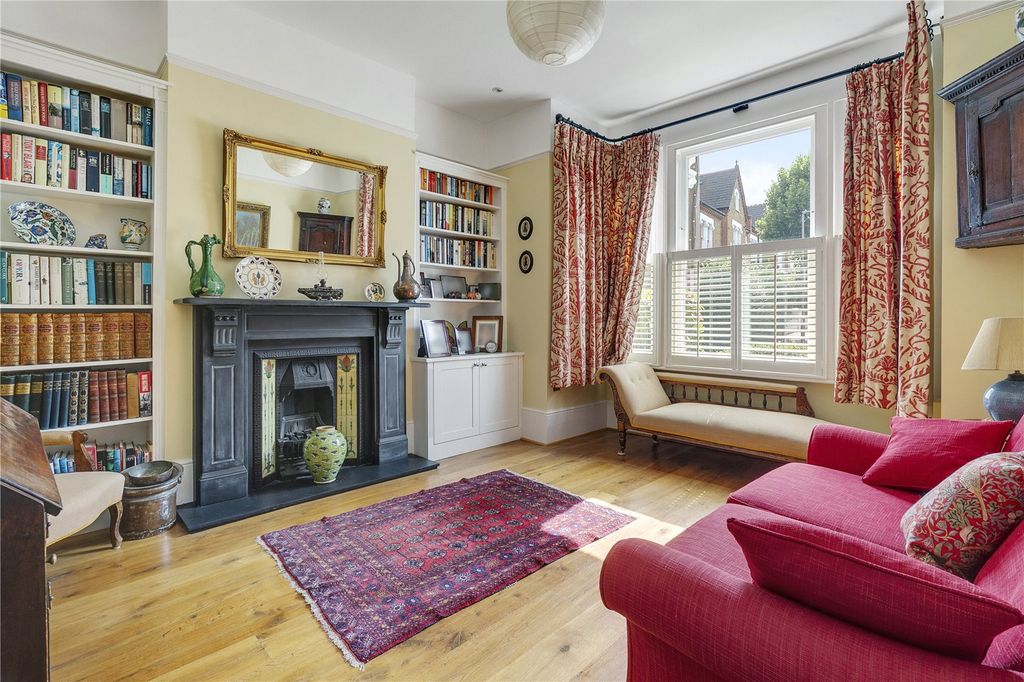 Property photo 2 of 19 Picture No. 05
