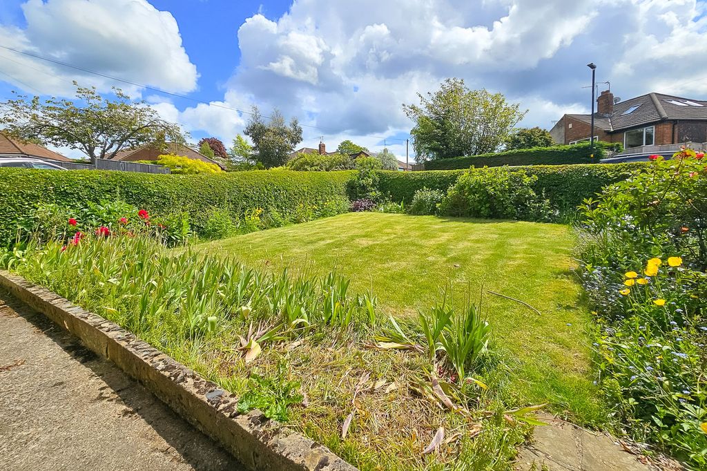 Property photo 3 of 19