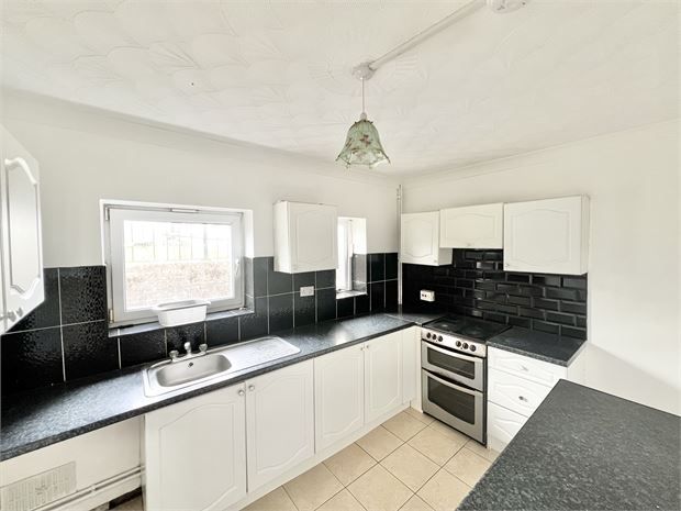 Property photo 2 of 9 Picture 2