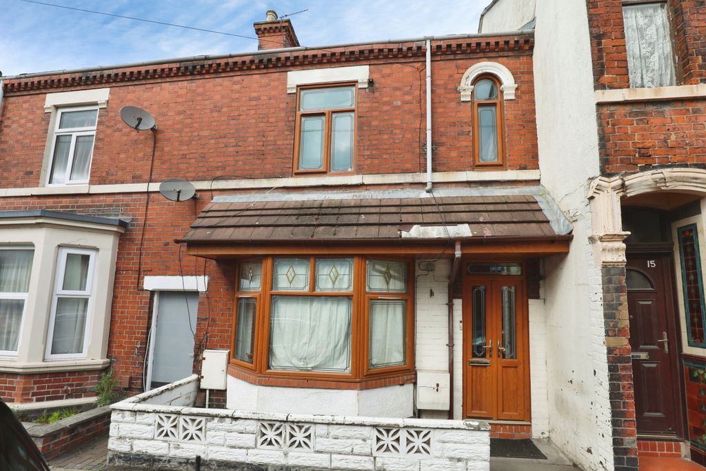 Property photo 1 of 15