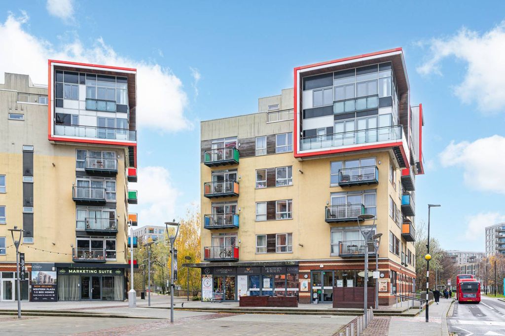 Property photo 1 of 17