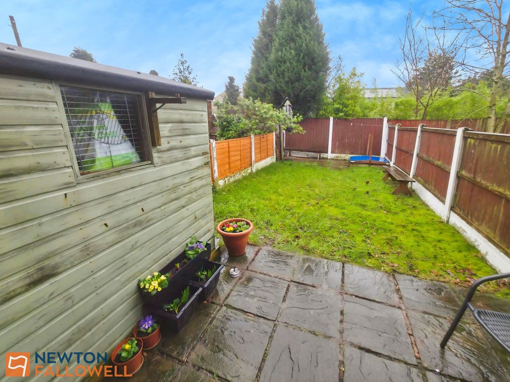 Property photo 3 of 17