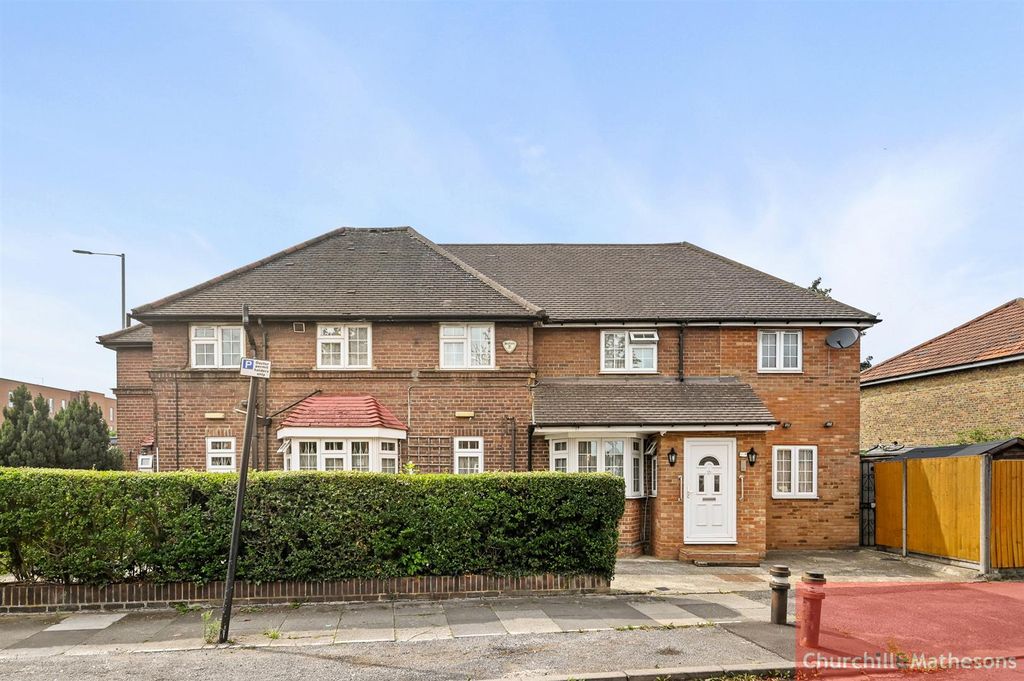 Property photo 3 of 16