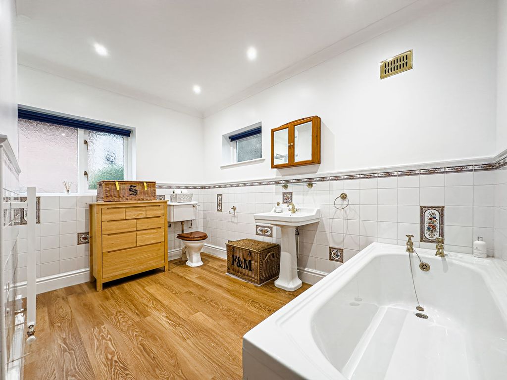 Additional image 29 of 4 bed detached bungalow for saleDawstone Road, Wirral CH60