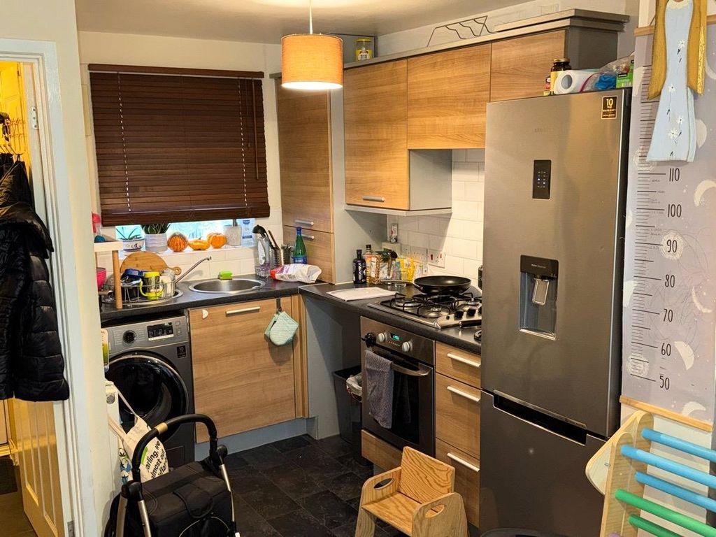 Property photo 3 of 9 Picture No. 13