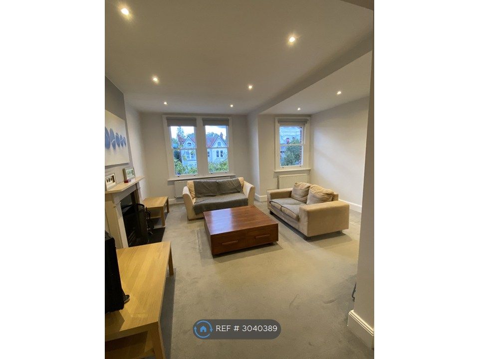 Property photo 2 of 17 Open Plan Living Room