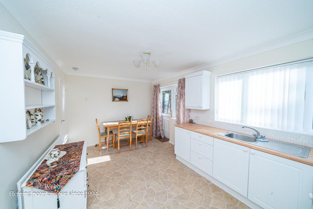 Property photo 3 of 23 Webbs-9.Jpg