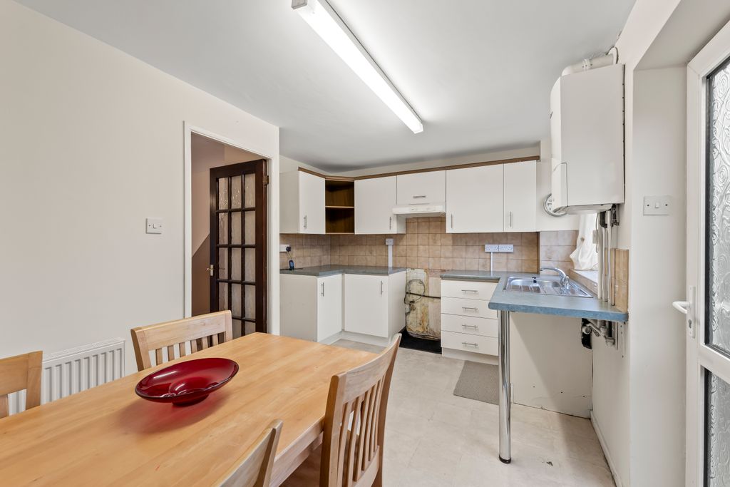 Property photo 2 of 16 P1141102