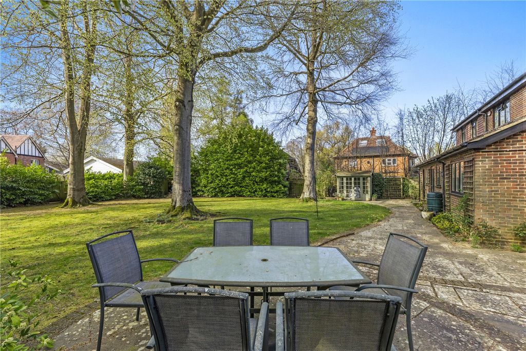 Additional image 23 of 6 bed detached house for saleThe Paddock, Godalming, Surrey GU7