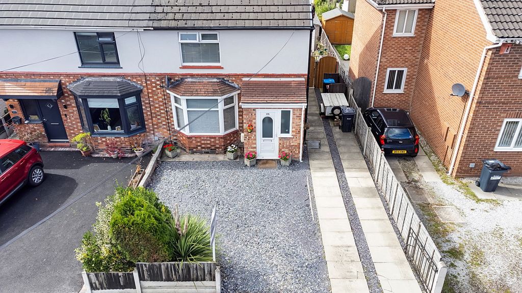 Property photo 1 of 23