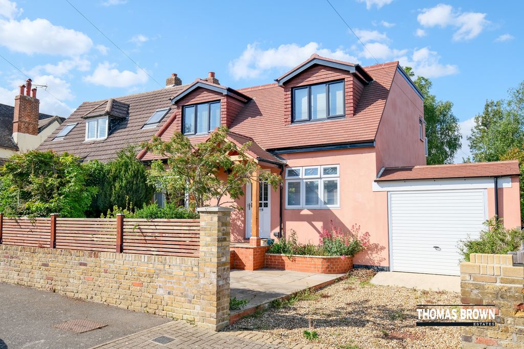 Property photo 1 of 24