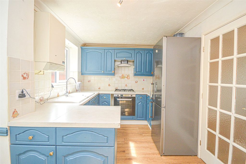 Property photo 3 of 12 Picture No. 15