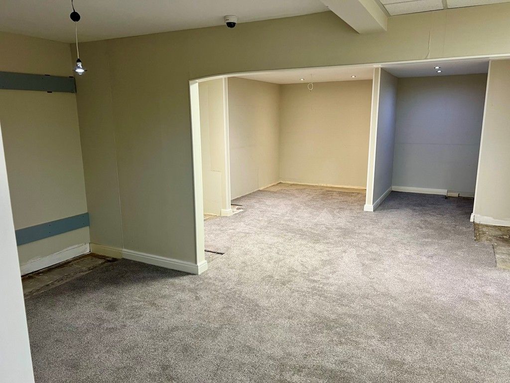 Property photo 2 of 23 Photo 18