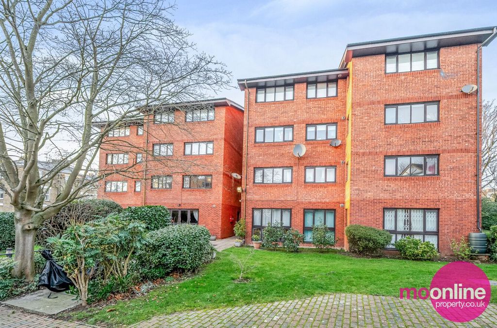 Property photo 1 of 10