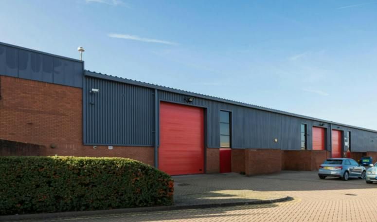 Property photo 1 of 2 5 Argent Exterior .Png