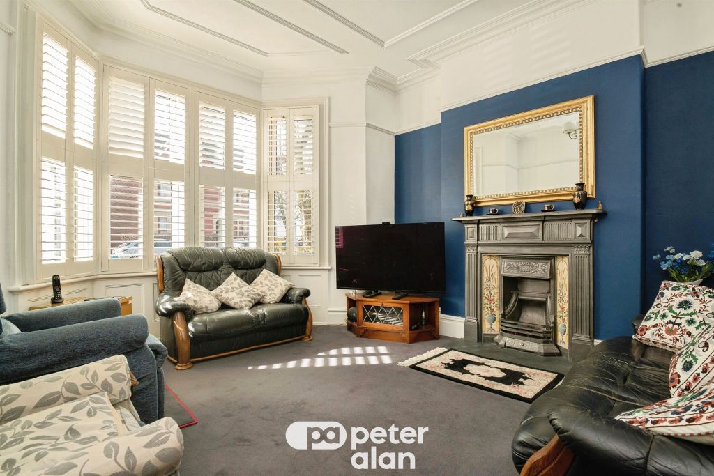 Property photo 3 of 20