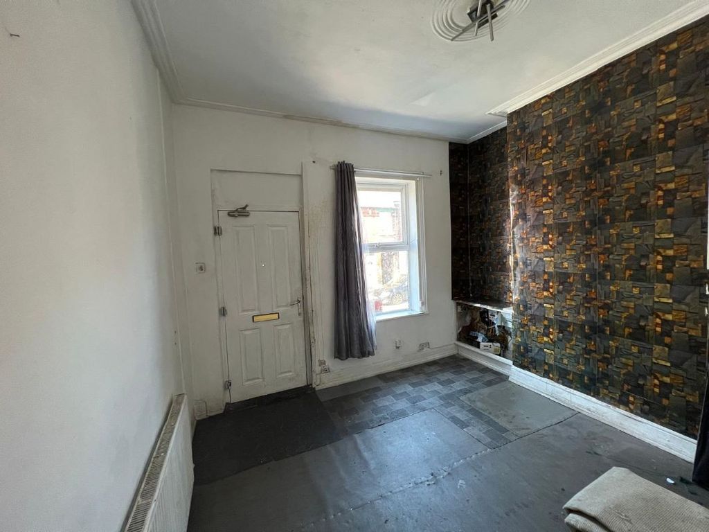 Property photo 2 of 10 Image 2