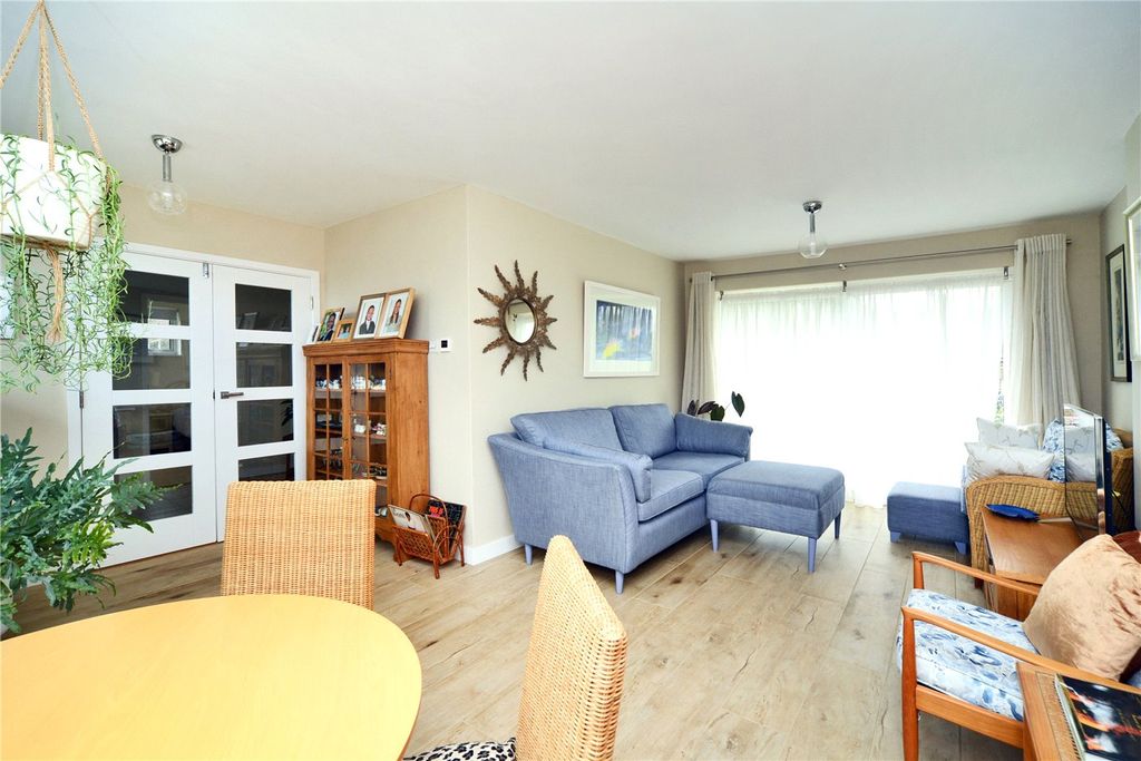 Property photo 2 of 21 Picture No. 03