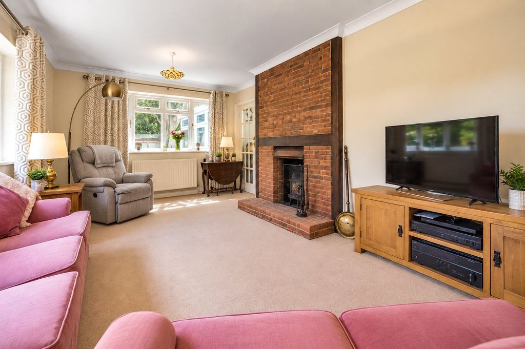 Property photo 2 of 15 Picture No. 45