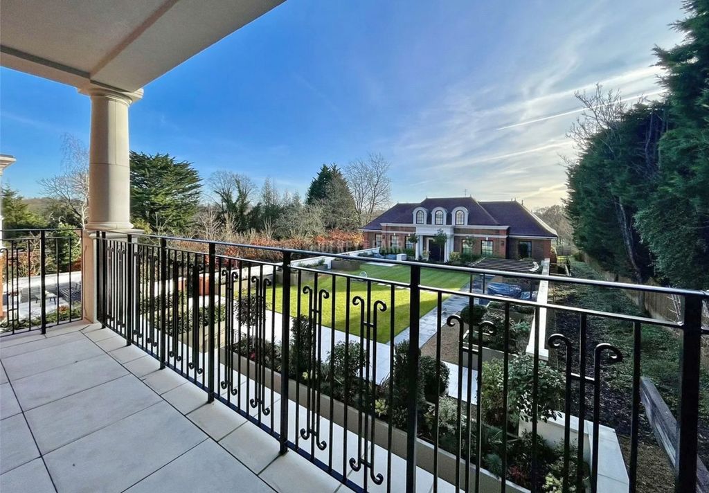 Additional image 9 of 2 bed flat to rentBeech Hill, Hadley Wood EN4