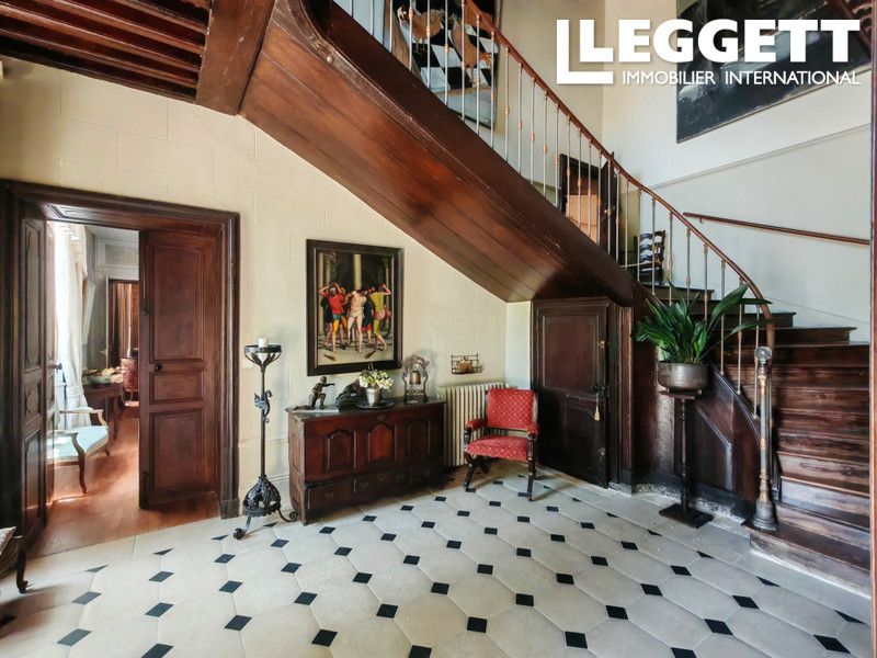 Property photo 3 of 10