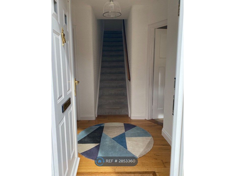 Property photo 2 of 25 Hallway